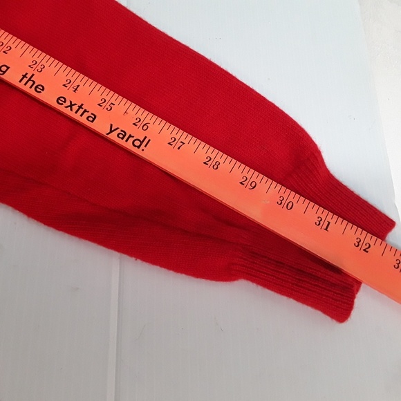 VTG Lord Jeff Scottish Red Cashmere Vneck Sweater - Picture 8 of 8